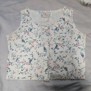 Vintage Floral Button-Up Sleeveless Top